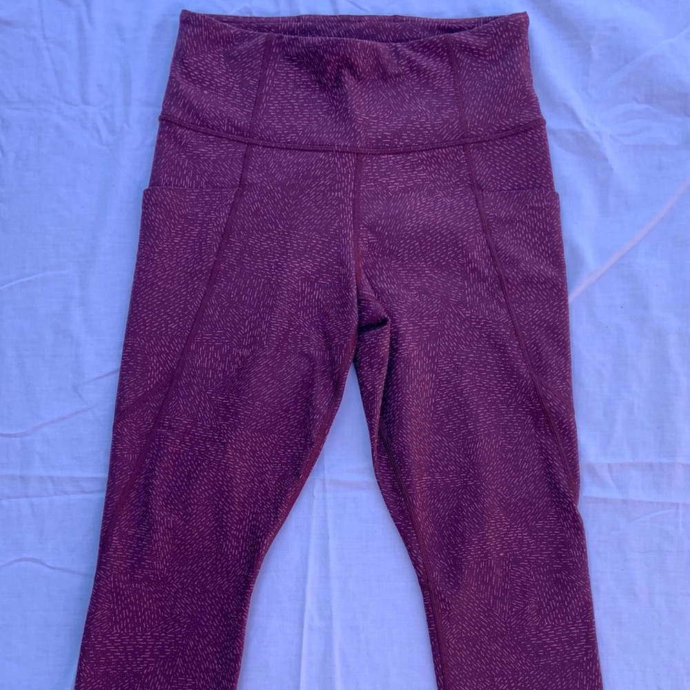 Athleta Salutation Slash Pocket Yoga Pant Tight